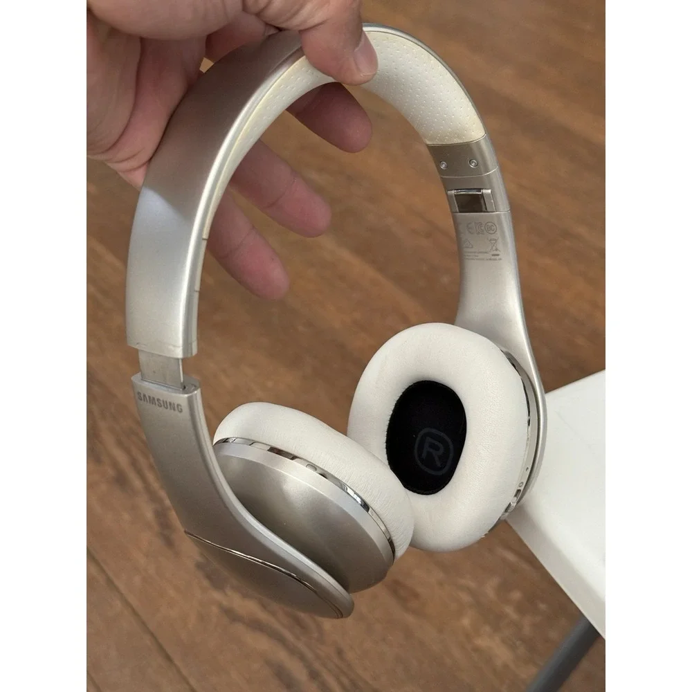 Samsung Level On Wireless Pro Bluetooth Headphones -‎ Gold (EO-PN920CFEG)